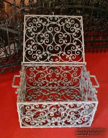 Kovan zaboj, Bled, Palično jeklo 14×14 in 14×6 mm