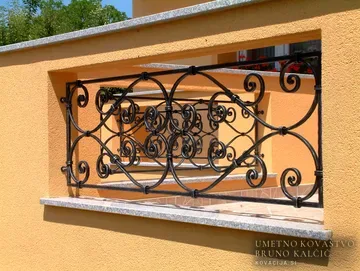 Kovana balkonska ograja, Podreča, detajl 2