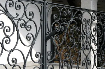 Kovana balkonska ograja, Gorenja vas Reteče, detajl 1