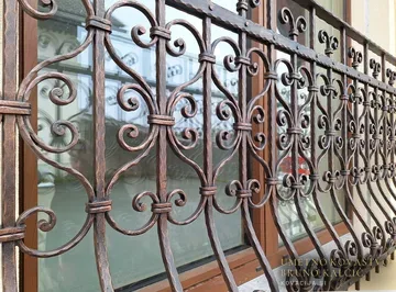 Kovani francoski balkoni in balkonska ograja, Podplešivica, detajl 3
