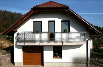 Kovana balkonska ograja, Sela pri Sobračah, Balkonske ograje
