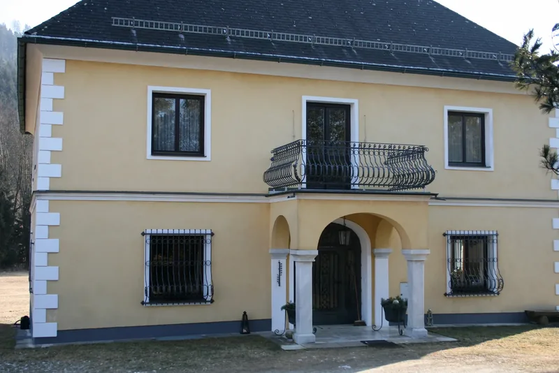 Kovana ograja, Silbenaich
