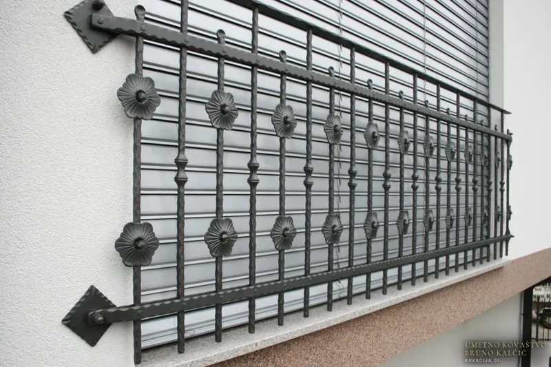 Kovan francoski balkon, Škofja Loka