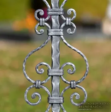 Nagrobni križ Emtmannsdorf, detajl 2