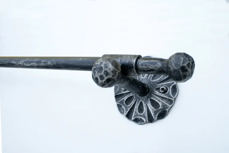 Kovana karnisa "Bunka"