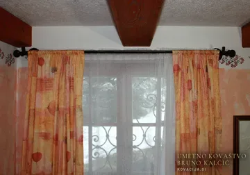 Karnisa spalnica ll, pahljača in spirala