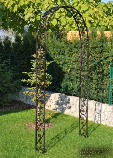 Kovan špalir, brajda oziroma podpora za vrtnico, Alenka, vitki lok
