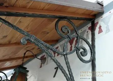 Kovan nadstrešek, Mojstrana, Nadstreški