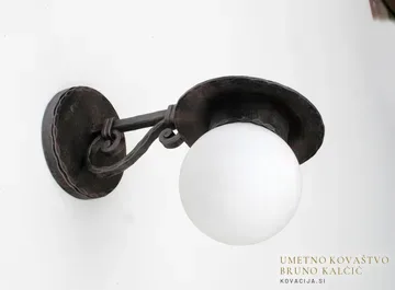 Kovana svetilka Globus II, detajl 3