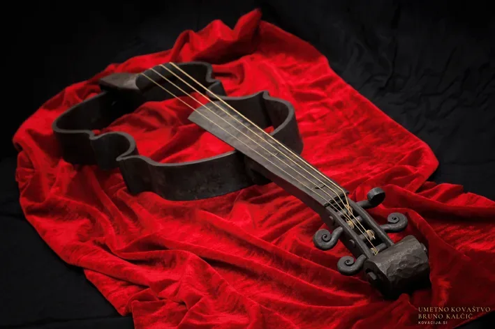 Kovana violina