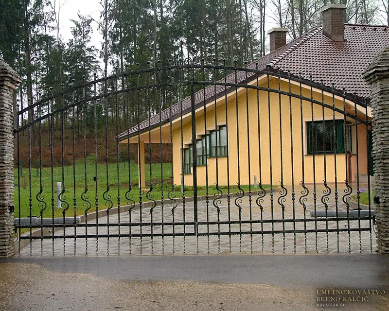 Kovana vrtna vrata, Šentvid pri Stični
