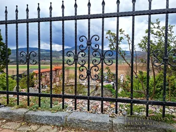 Kovana vrtna ograja, Šentvid ob Glini (St. Veit), izvoz v Avstrijo