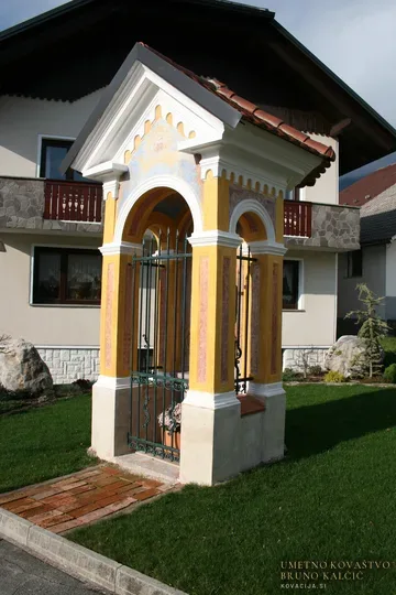 Kovana vrata in mreža za kapelico, Srednja Vas - Goriče, Vrtna vrata in ograje