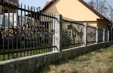 Kovana ograja, Krško, detajl 2